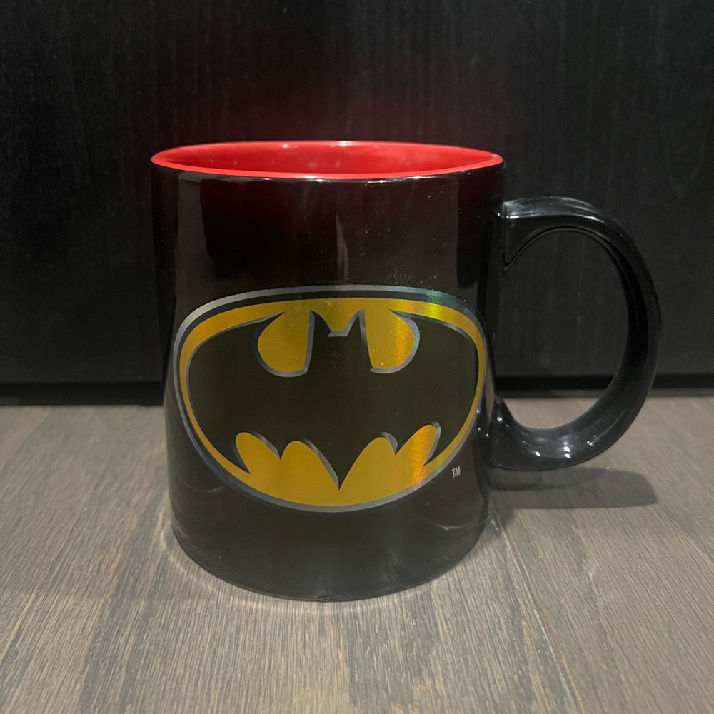 DC Comics Batman 12 Ounce Coffee Mug Kitchenware Collectible